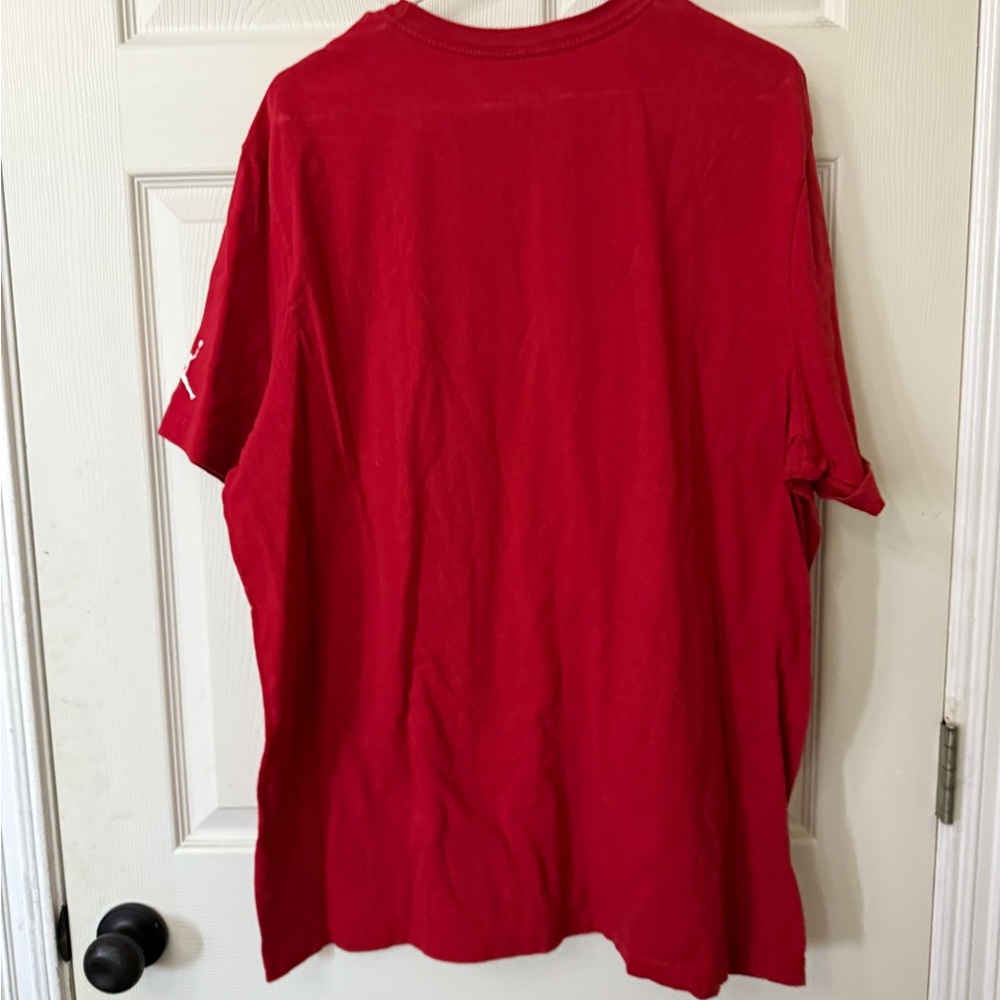MULTIPLE Jordan Tee Shirts - Picture 4 of 8